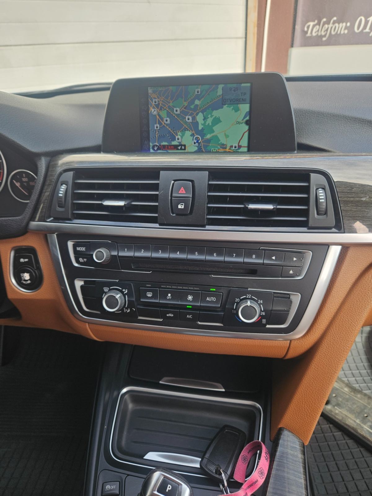 BMW serija 3 320d EfficientDynamics Edition,1 godinu registriran,HITNO, fotografija 10