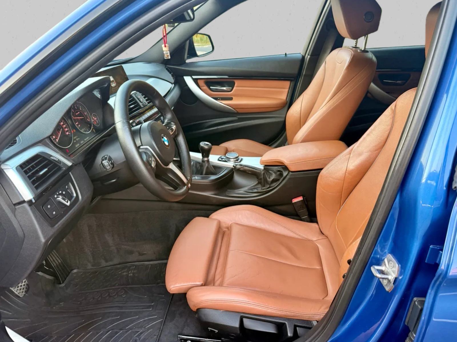 BMW SERIJA 3 320D F31 * LCI * M PAKET * PRO NAVI * ESTORIL * 2015 *, pogled izvana - slika 5