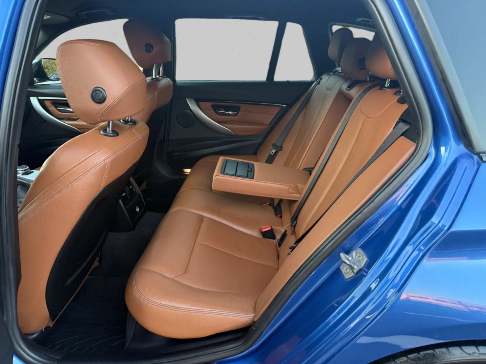 BMW SERIJA 3 320D F31 * LCI * M PAKET * PRO NAVI * ESTORIL * 2015 *, fotografija 6