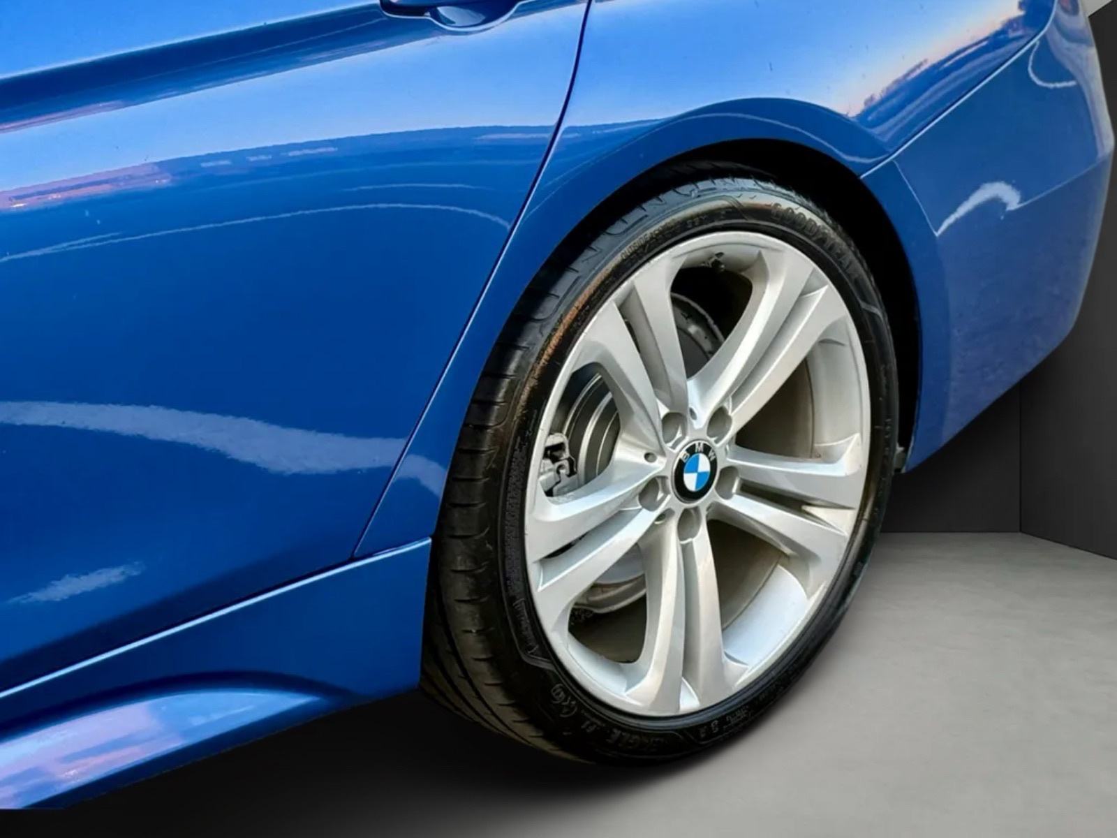 BMW SERIJA 3 320D F31 * LCI * M PAKET * PRO NAVI * ESTORIL * 2015 *, fotografija 12