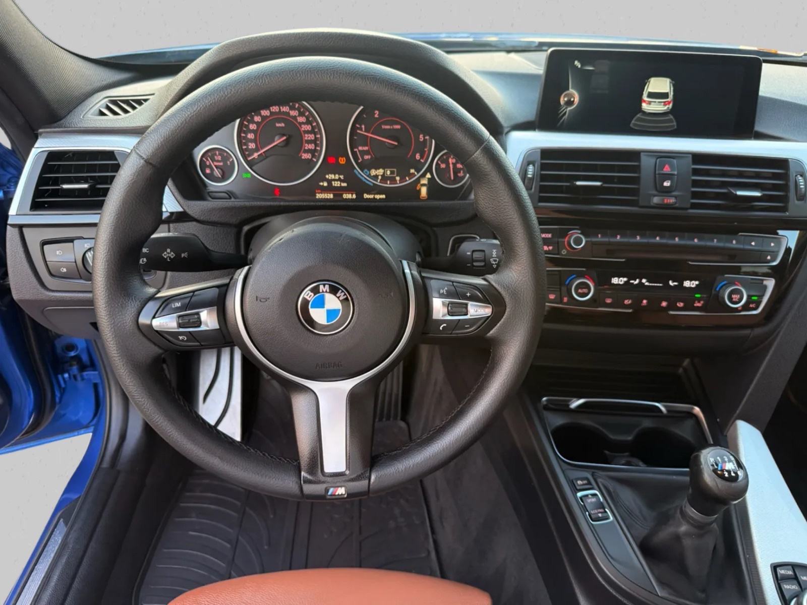 BMW SERIJA 3 320D F31 * LCI * M PAKET * PRO NAVI * ESTORIL * 2015 *, fotografija 18