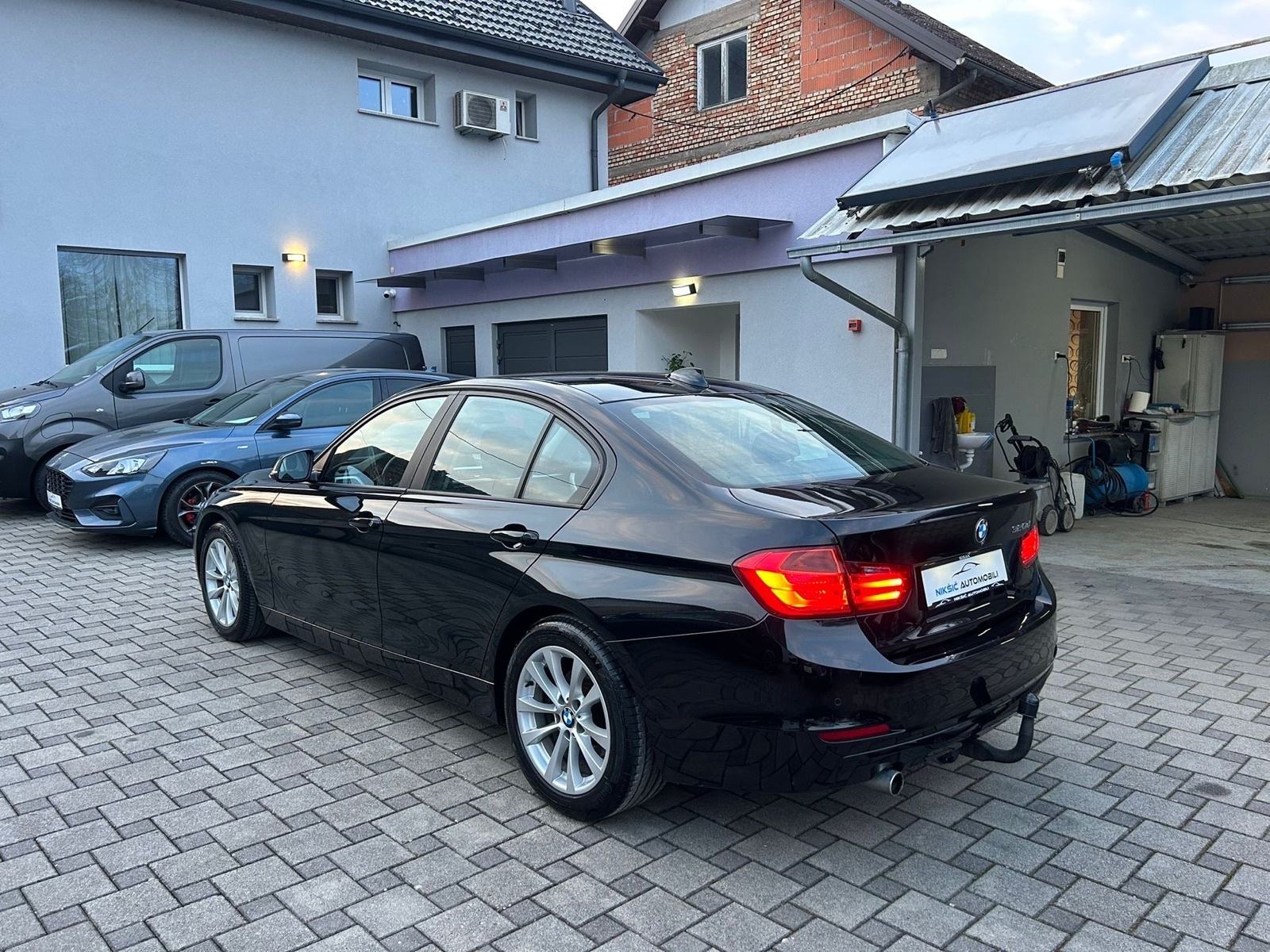 BMW serija 3 320d *garancija na km**XENON*, fotografija 3