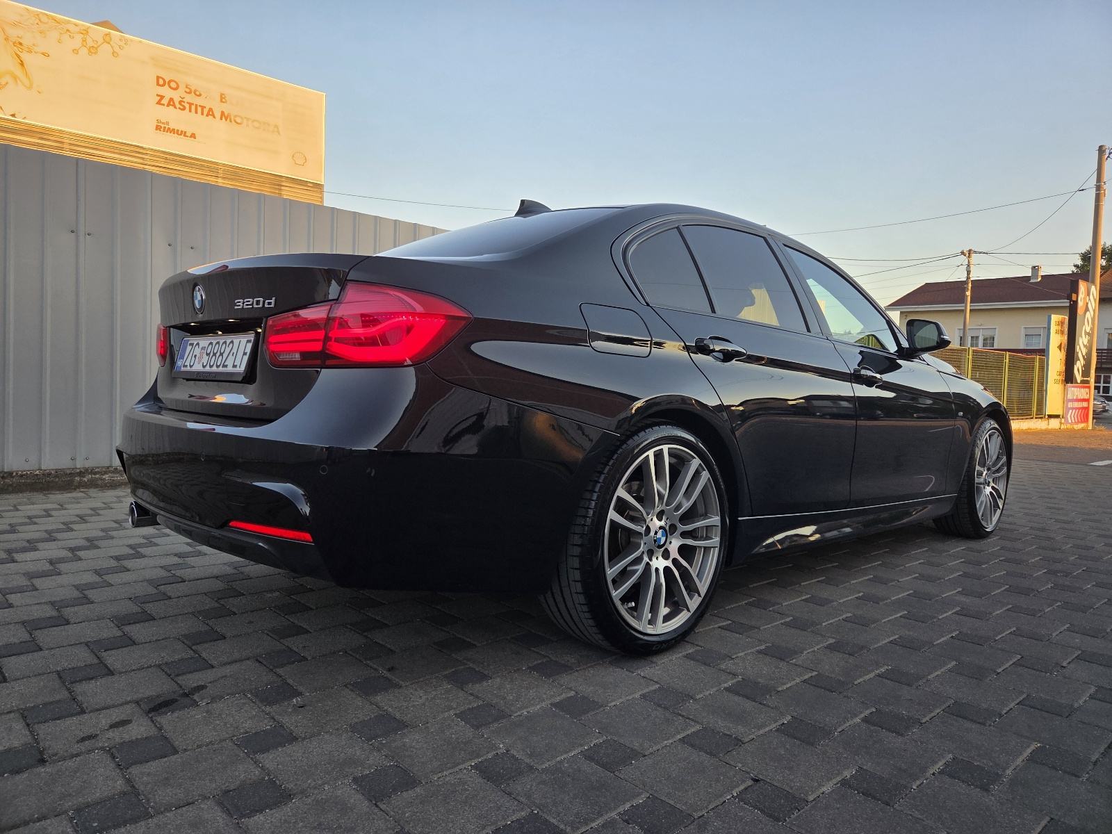 BMW serija 3 320d M Sport LCI REG.09/27., fotografija 6