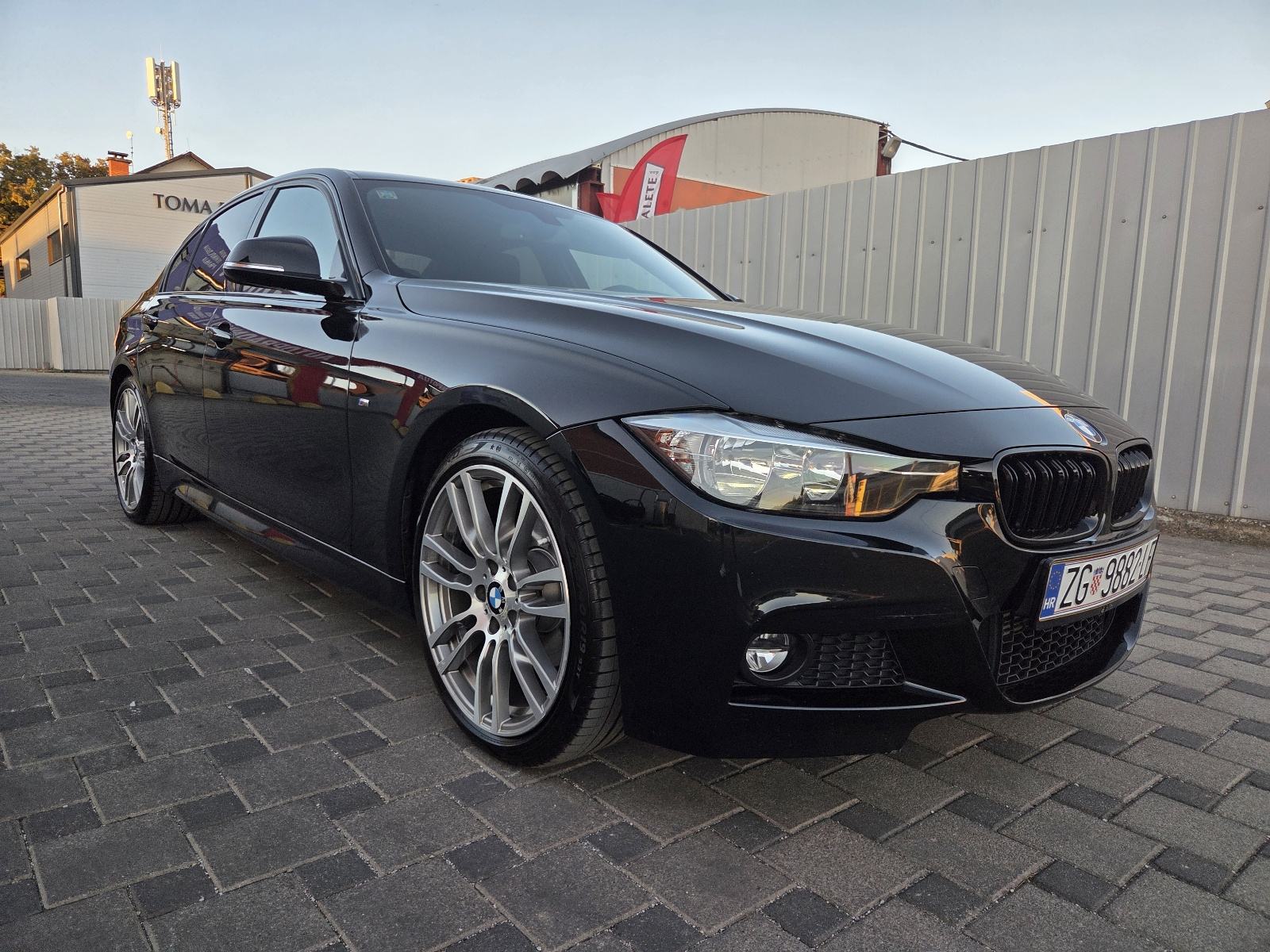 BMW serija 3 320d M Sport LCI REG.09/27., fotografija 4