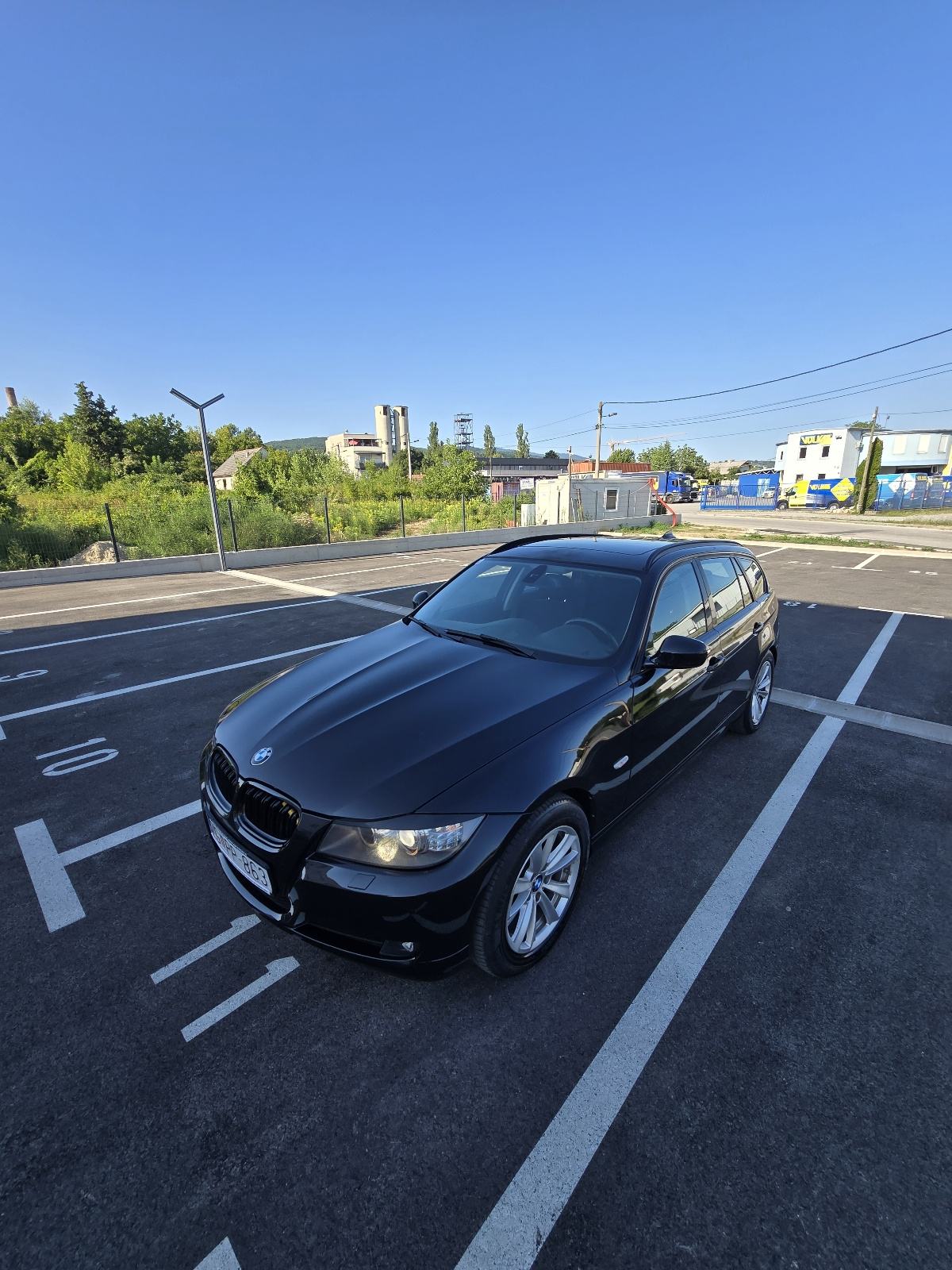 BMW serija 3 320d**NAVI**PANORAMA**XENON**, fotografija 2