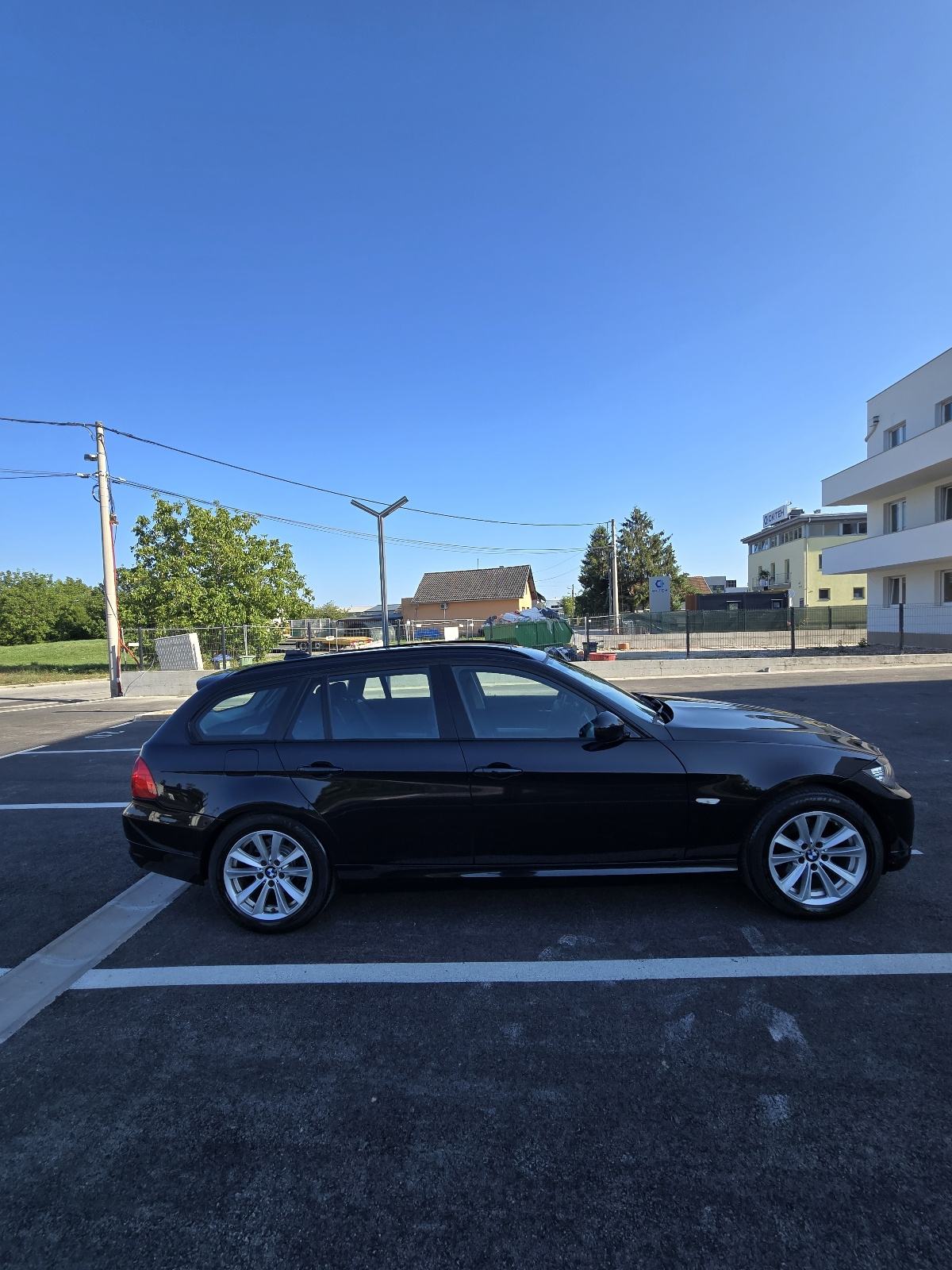 BMW serija 3 320d**NAVI**PANORAMA**XENON**, fotografija 5