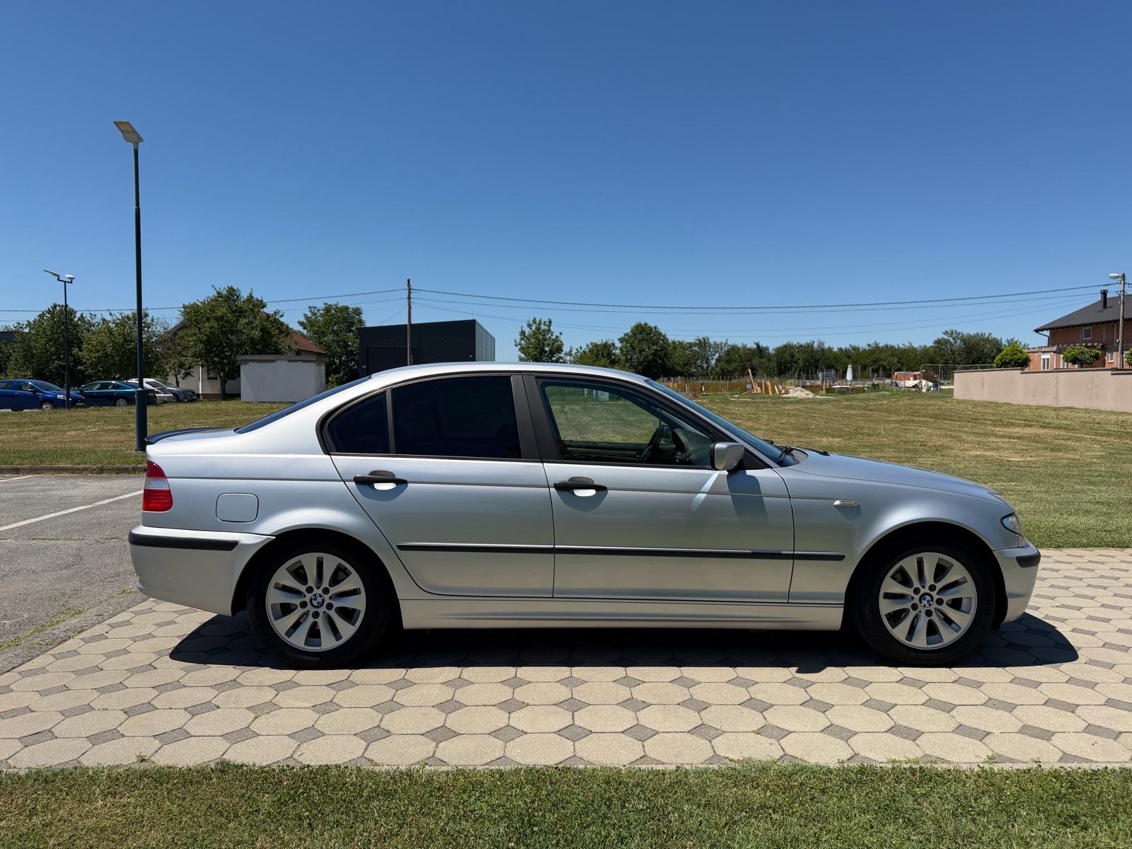 BMW serija 3 320d reg:03/2027, fotografija 2
