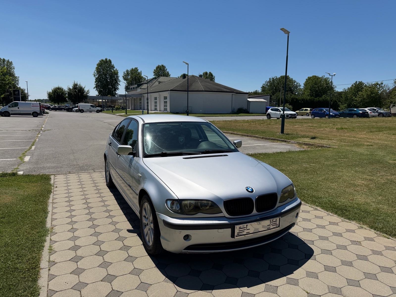 BMW serija 3 320d reg:03/2027, fotografija 1