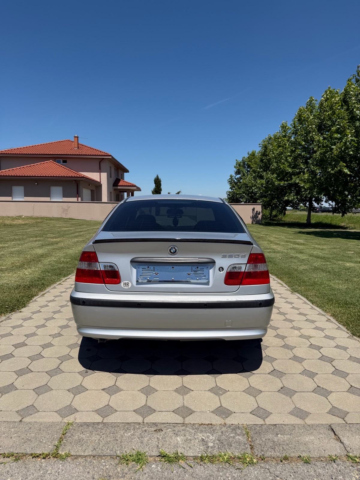 BMW serija 3 320d reg:03/2027, fotografija 4
