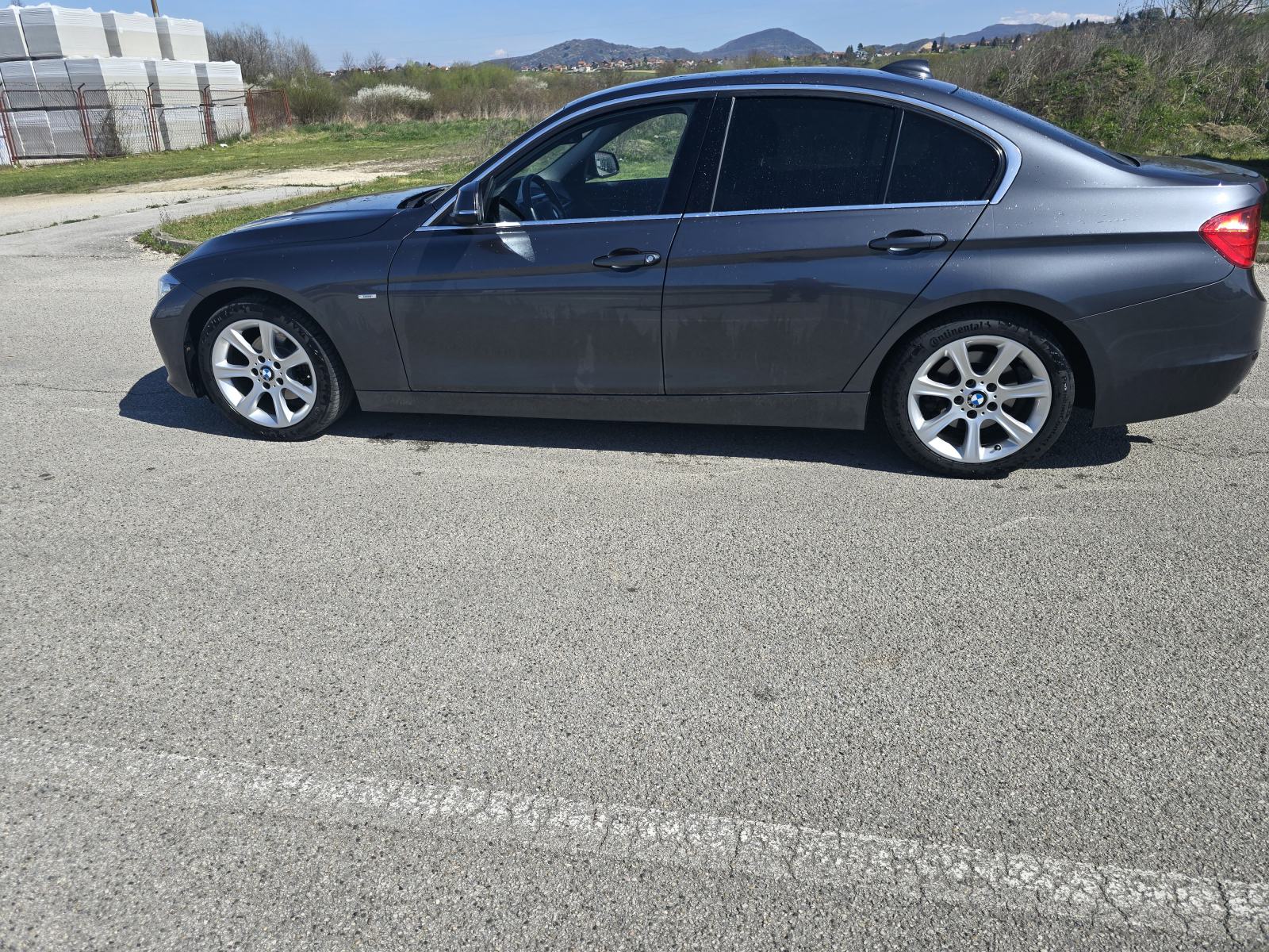 BMW serija 3 320d. LUXURY Line., fotografija 12