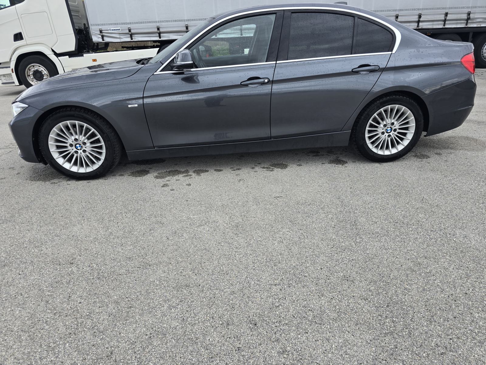 BMW serija 3 320d. LUXURY Line., fotografija 14
