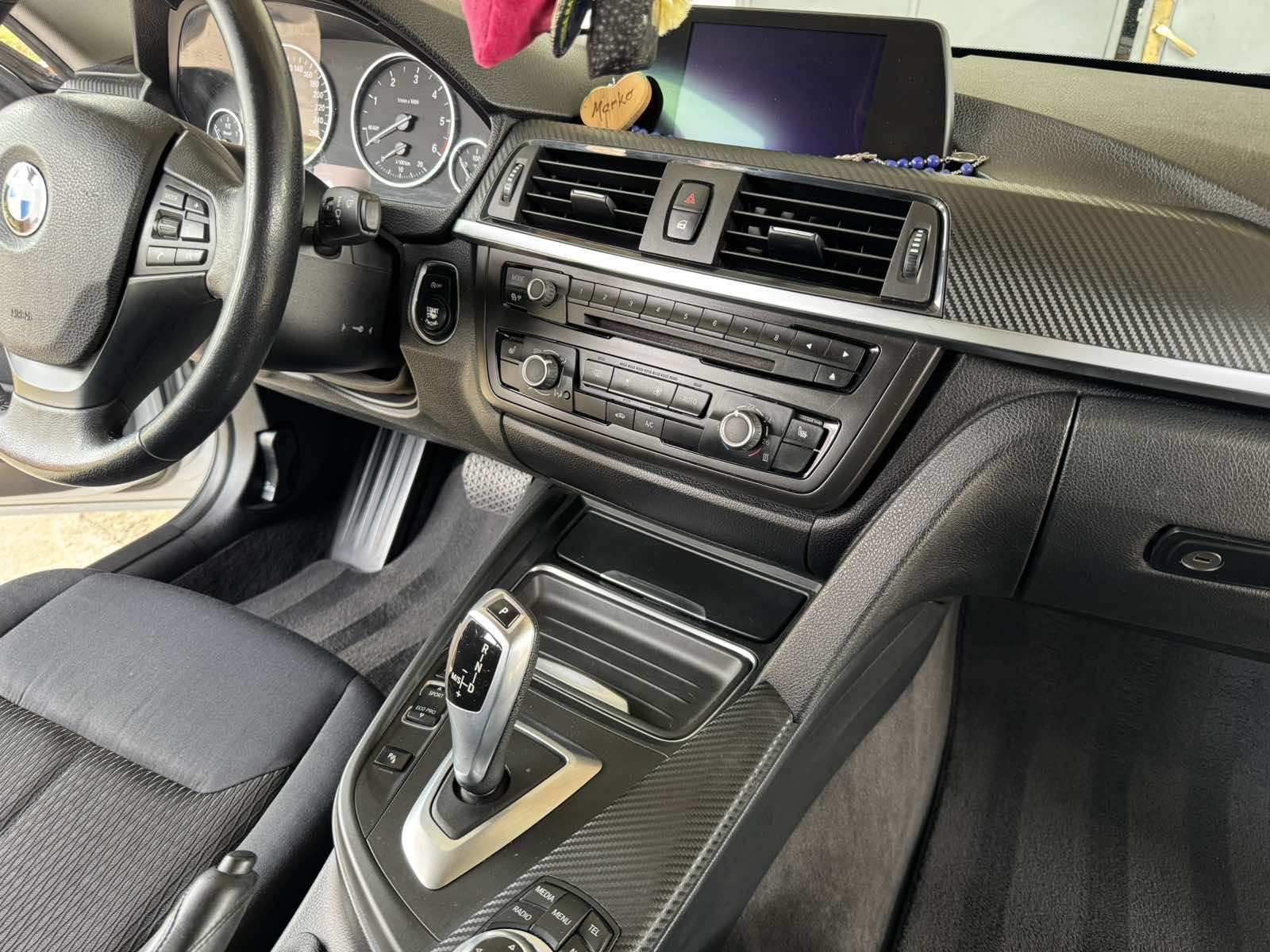 BMW serija 3 320d reg. 2/2027, fotografija 6