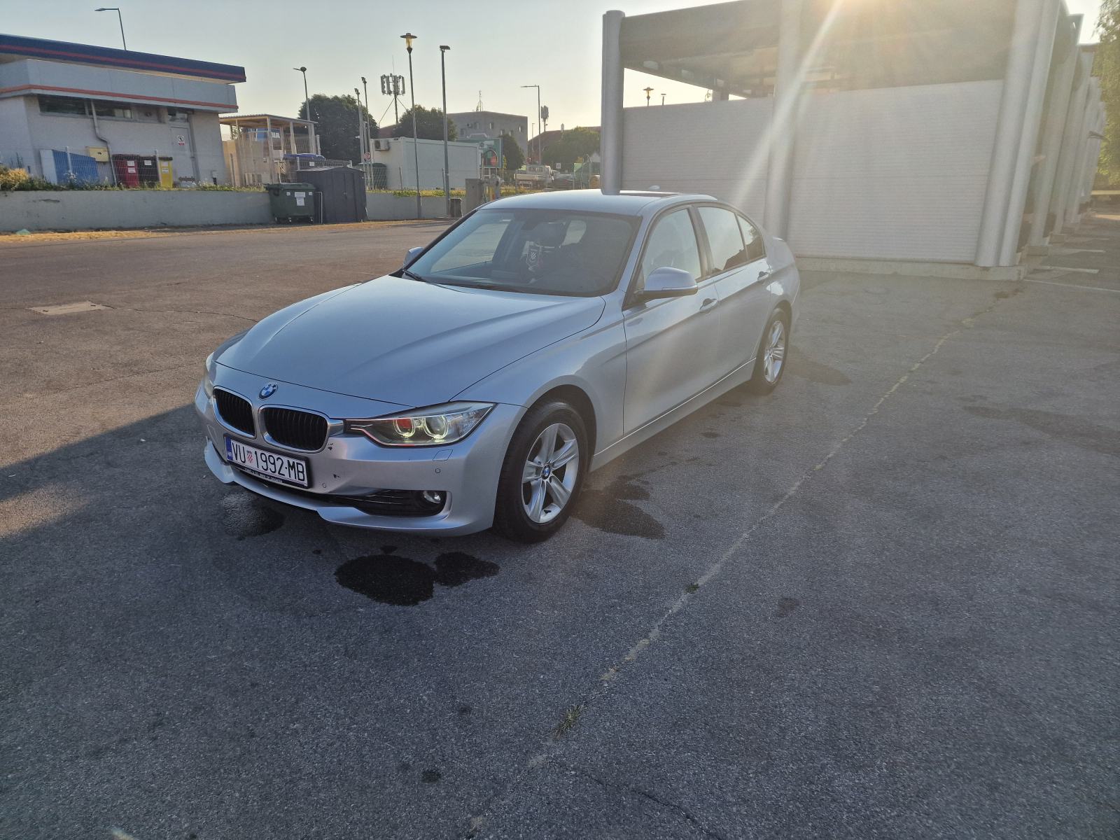 BMW serija 3 320d reg. 2/2027, fotografija 13