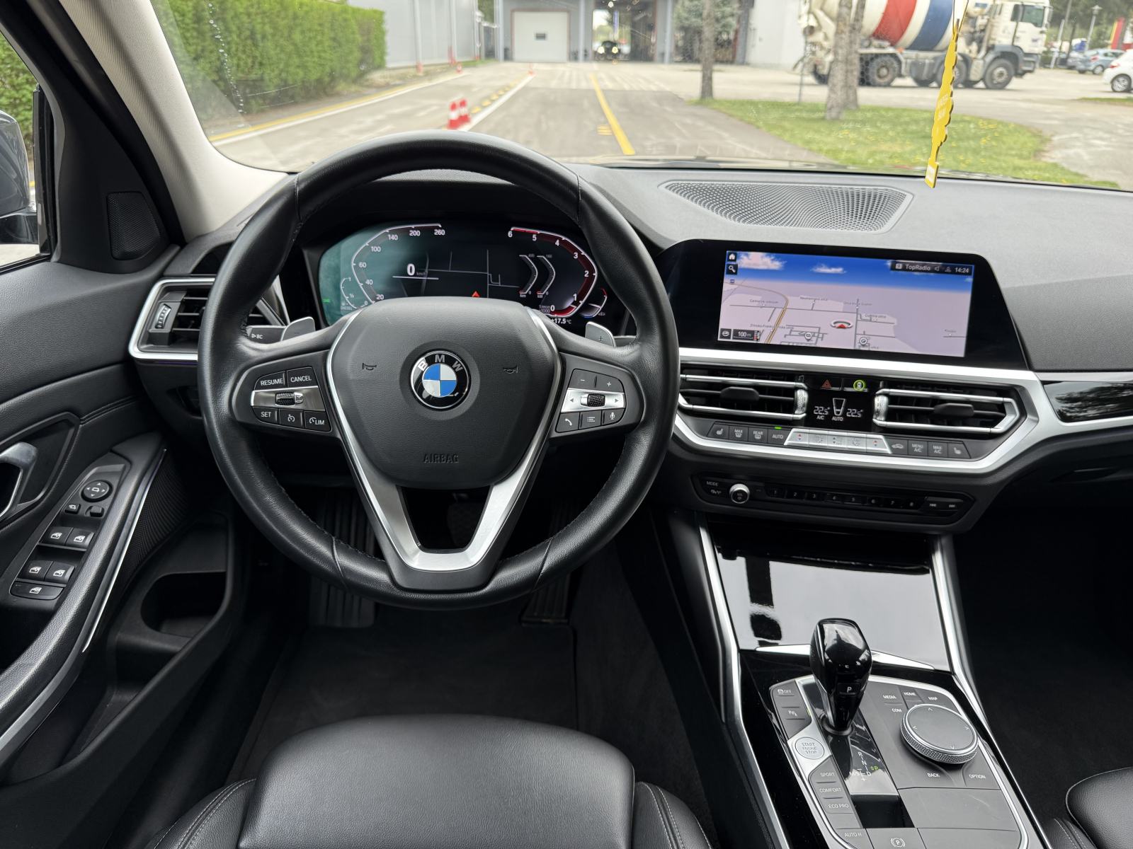 BMW 320d 2022.G20 Sport, Led Laser, Šiber, Ambient light, 57 t.km, fotografija 12