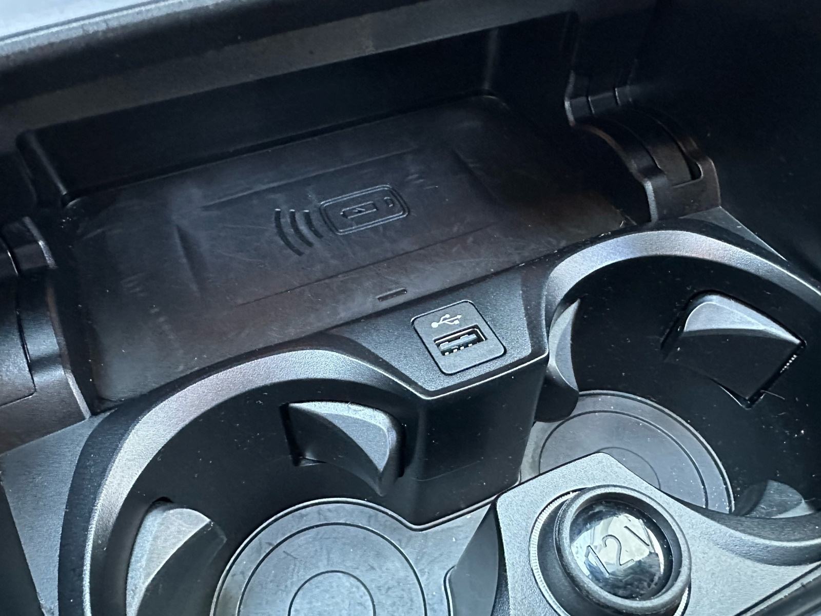 BMW serija 3 320d M paket **KEYLESS*STRAŽNJA KAMERA*VIRTUAL*KOŽA**, fotografija 13