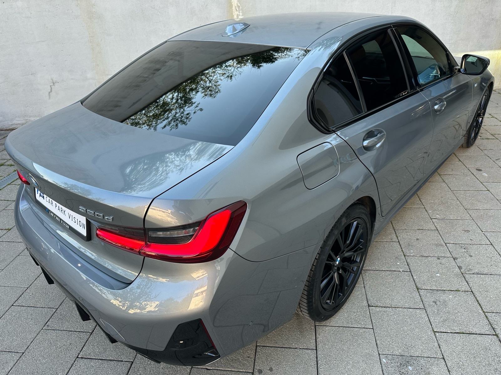 BMW serija 3 320d M paket **KEYLESS*STRAŽNJA KAMERA*VIRTUAL*KOŽA**, fotografija 4