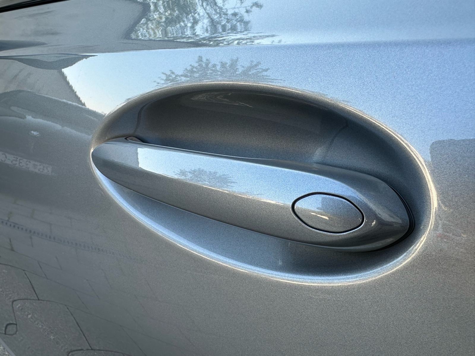 BMW serija 3 320d M paket **KEYLESS*STRAŽNJA KAMERA*VIRTUAL*KOŽA**, fotografija 16