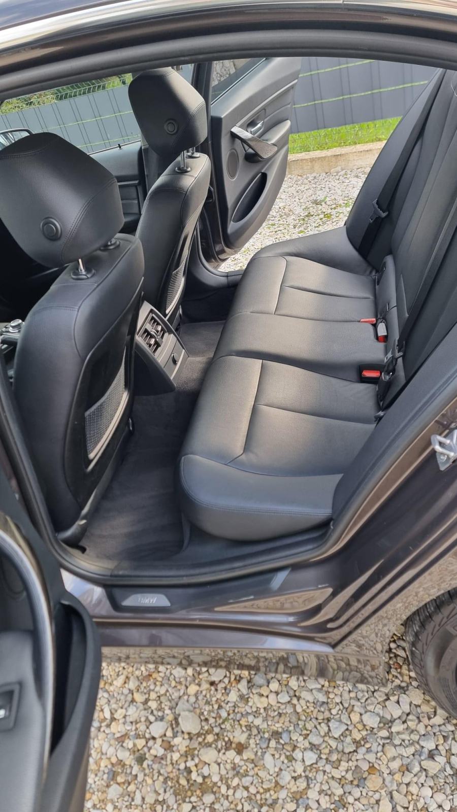 BMW serija 3 320d, fotografija 14