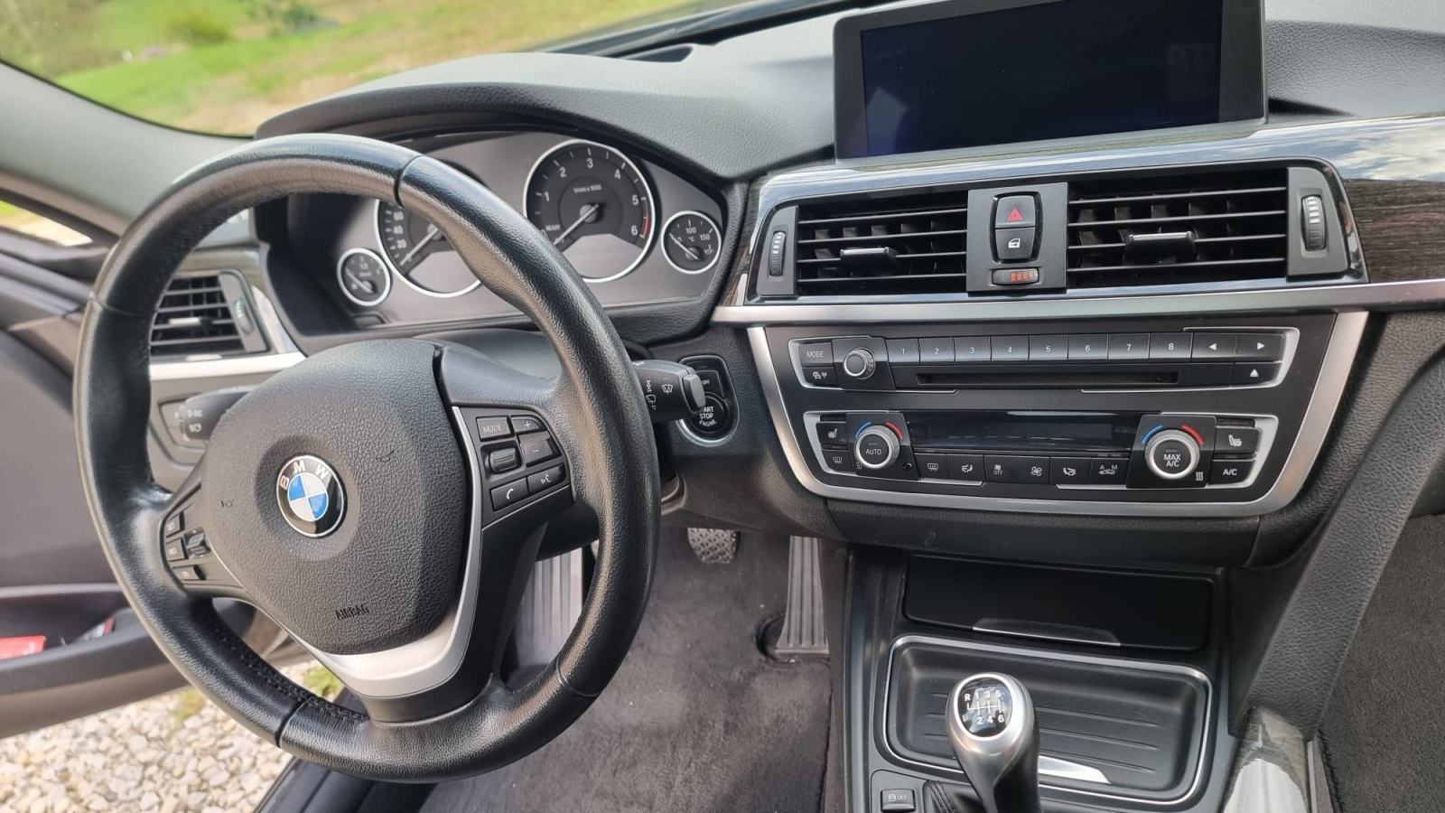 BMW serija 3 320d, fotografija 8