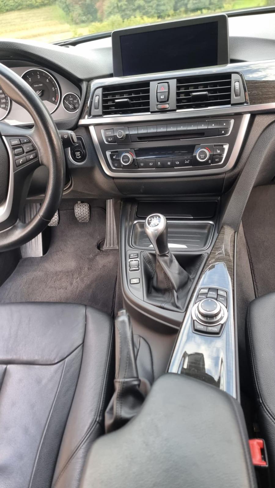 BMW serija 3 320d, fotografija 10