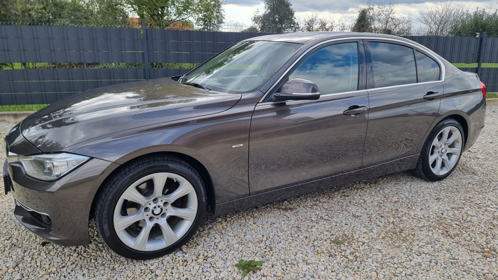 BMW serija 3 320d, fotografija 3