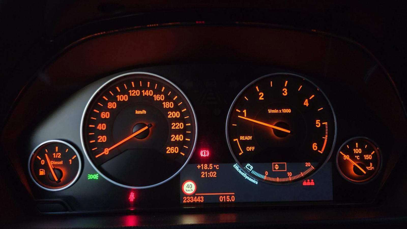 BMW serija 3 320d, fotografija 18