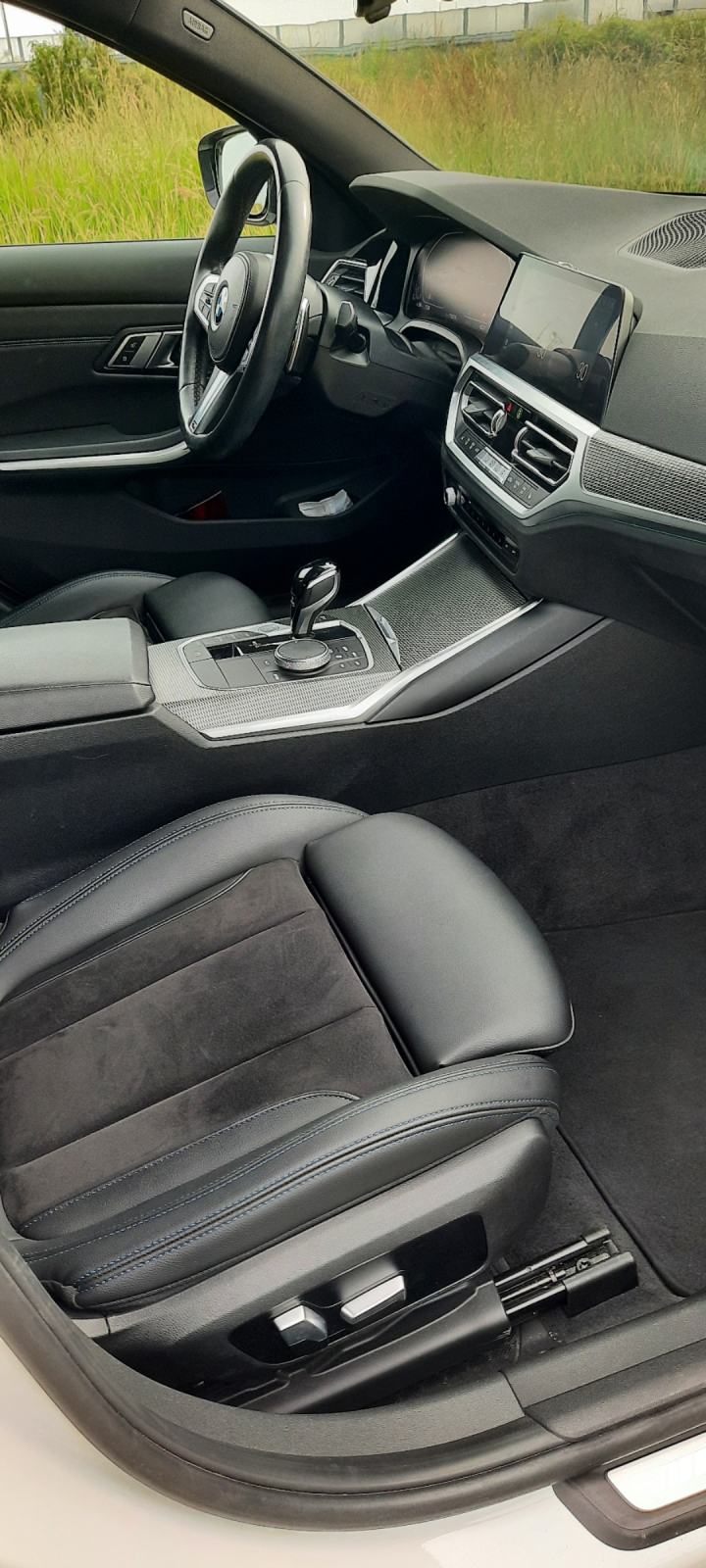 BMW serija 3 320d, M sport oprema, zadnji pogon, HR vozilo, 1. vlasnik, fotografija 18