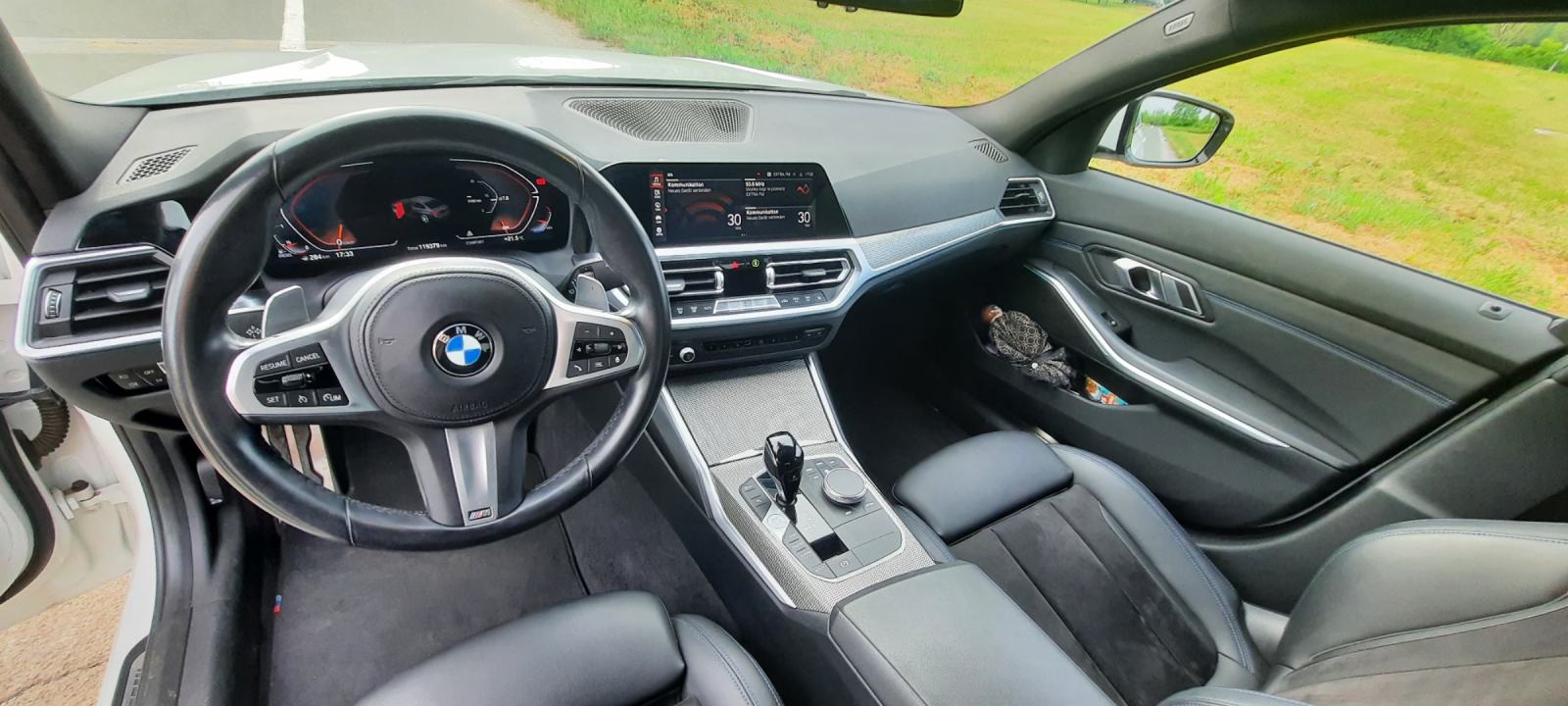 BMW serija 3 320d, M sport oprema, zadnji pogon, HR vozilo, 1. vlasnik, fotografija 13