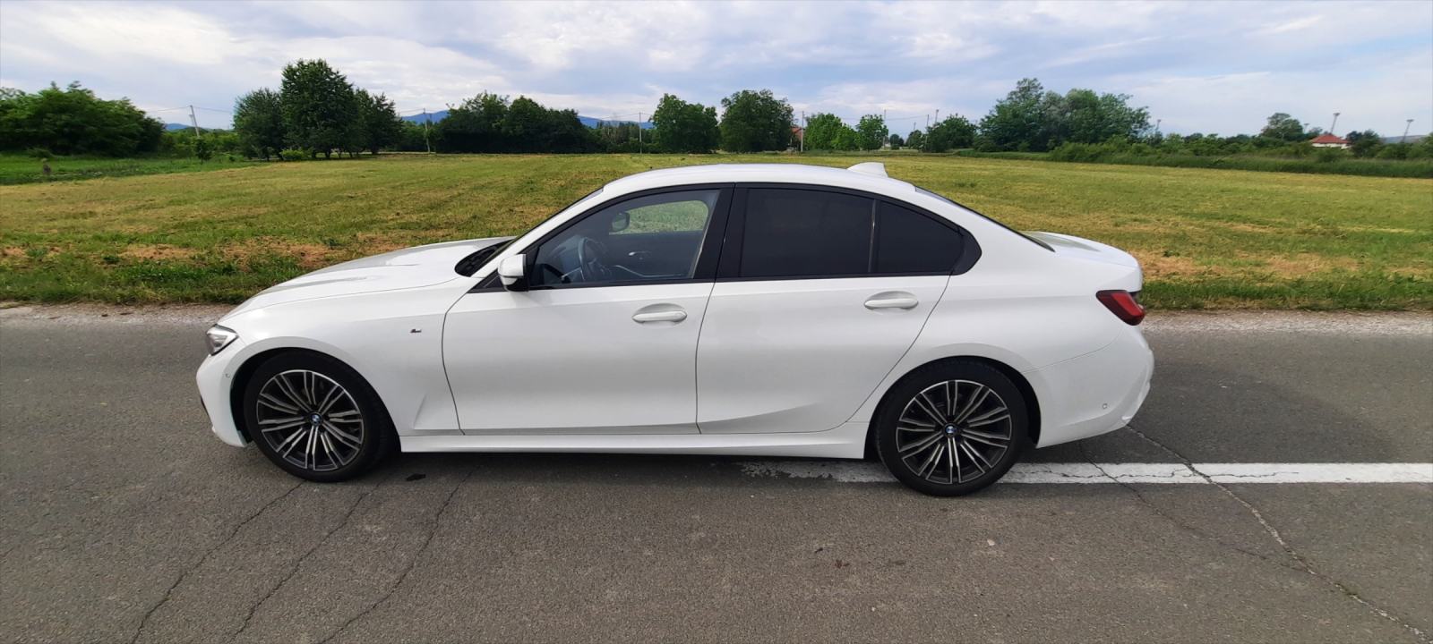 BMW serija 3 320d, M sport oprema, zadnji pogon, HR vozilo, 1. vlasnik, fotografija 6