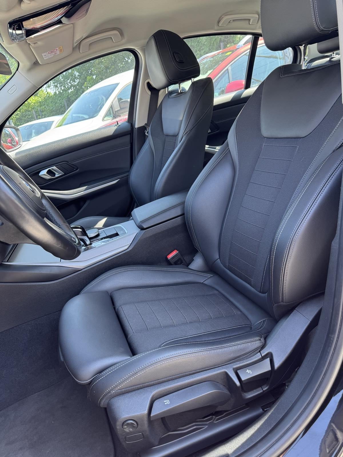 BMW serija 3 320d, fotografija 8
