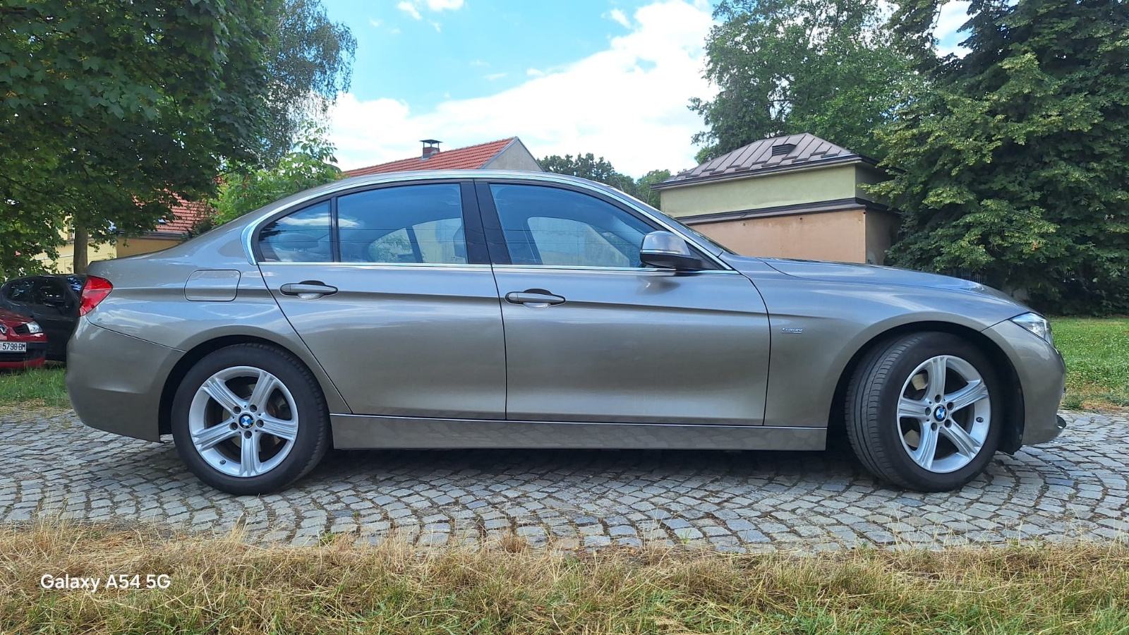 BMW 320d, F30 LCI Luxury Line, fotografija 7