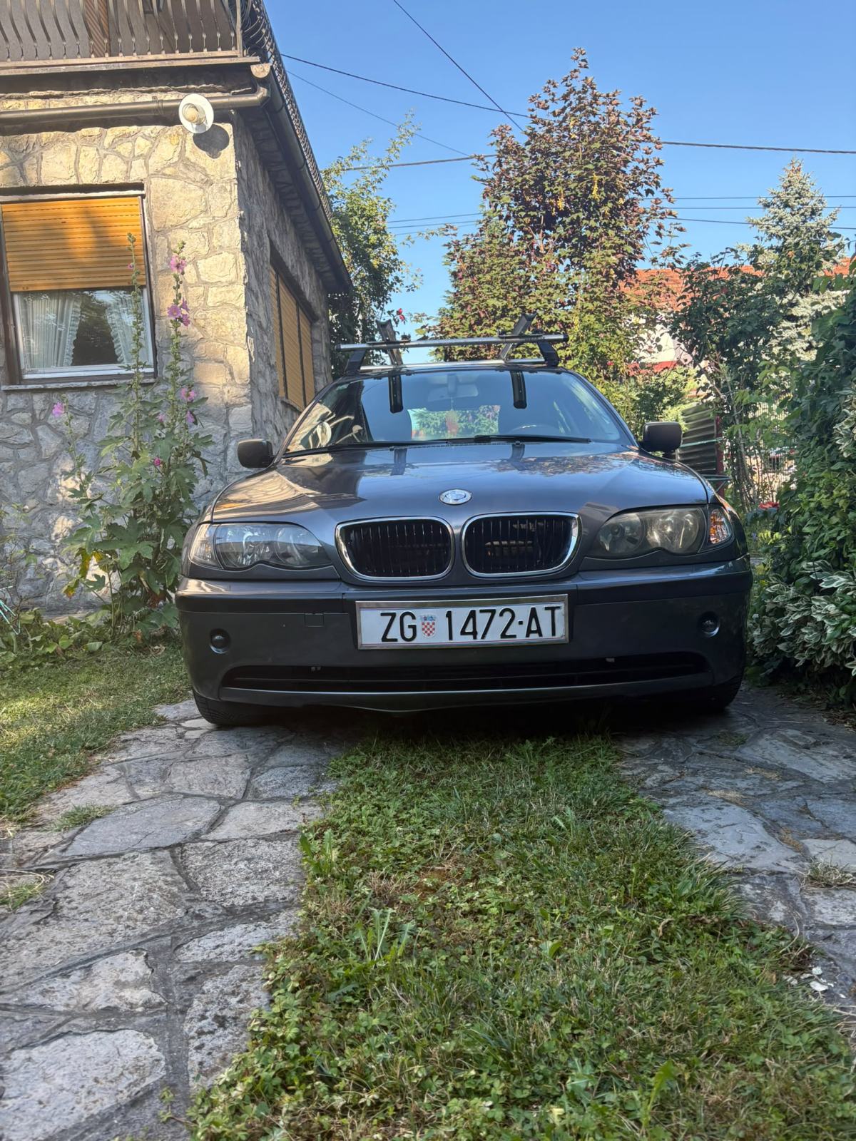 BMW serija 3 320d kupljen nov u RH kod Tomića, fotografija 2