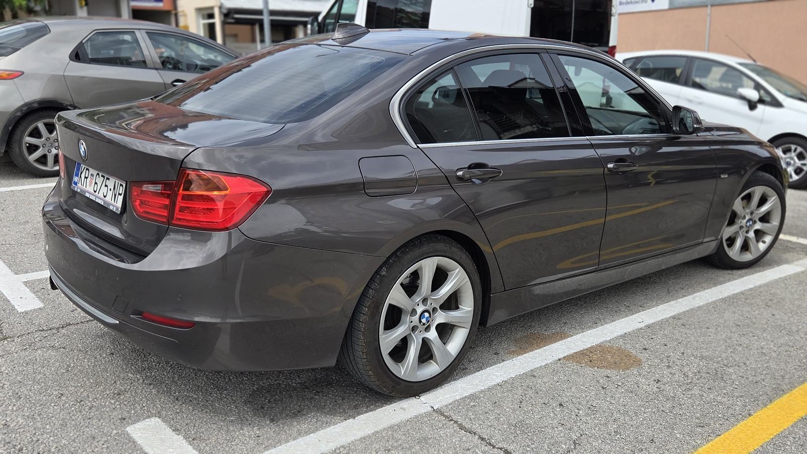 BMW serija 3 320d, fotografija 2