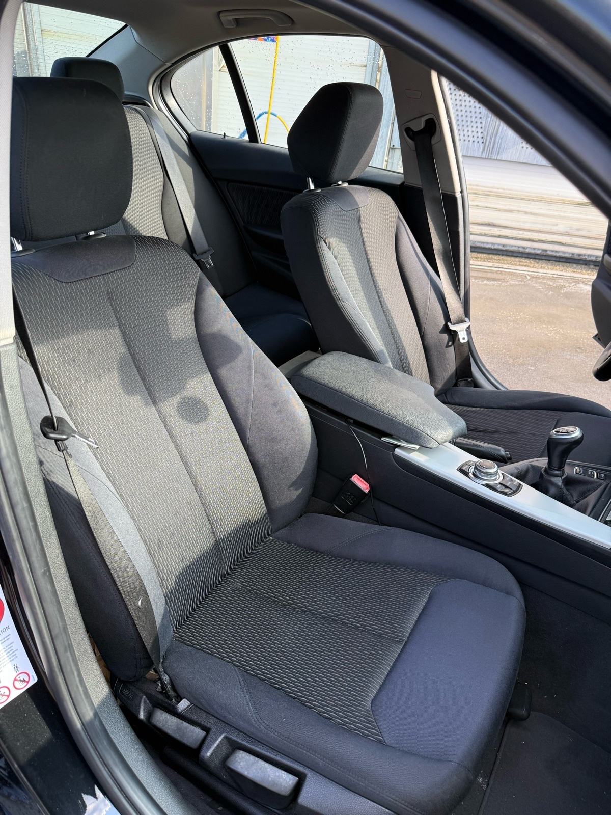 BMW serija 3 320d, fotografija 5