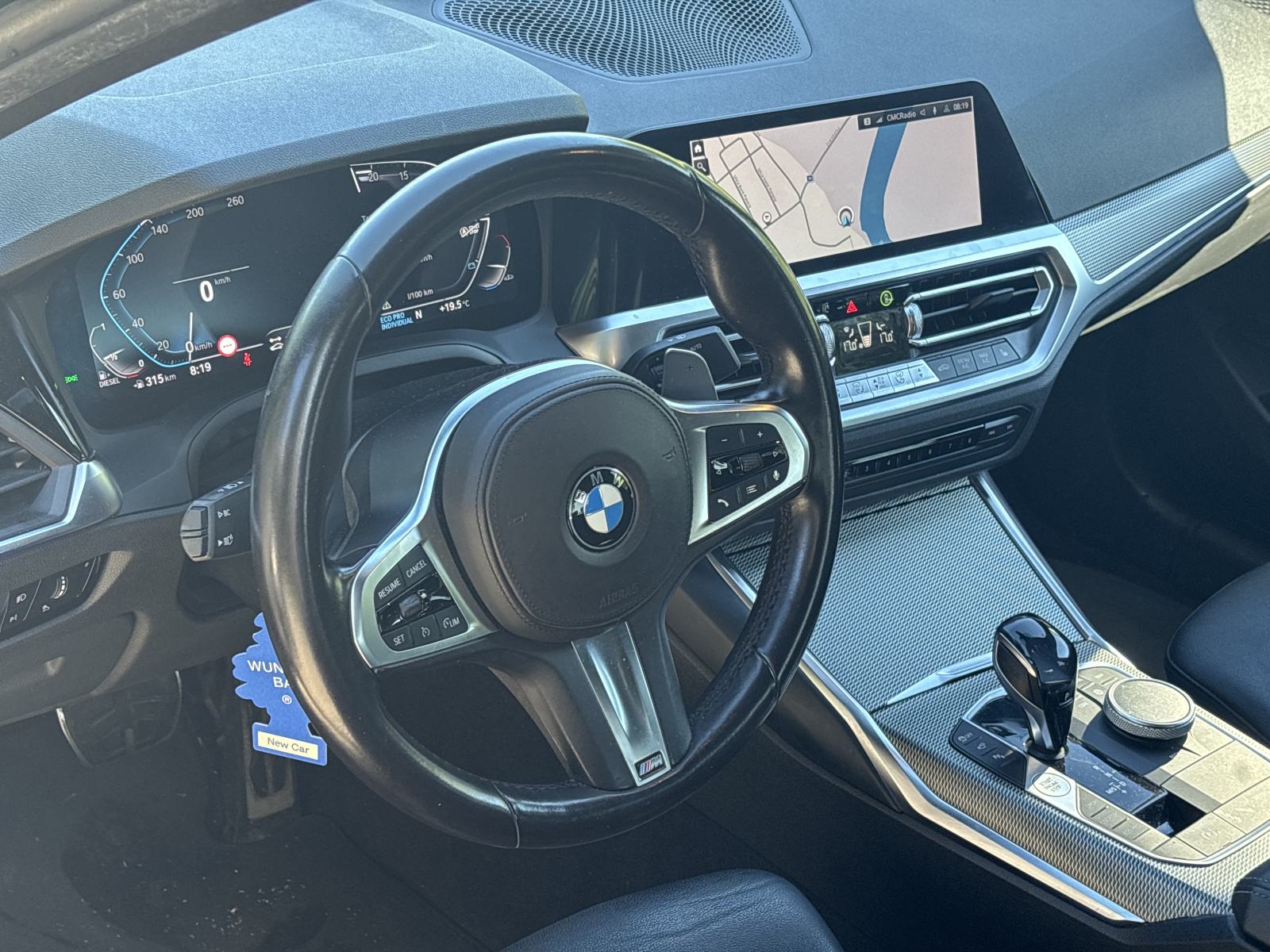 BMW serija 3 320d M Sport, fotografija 3