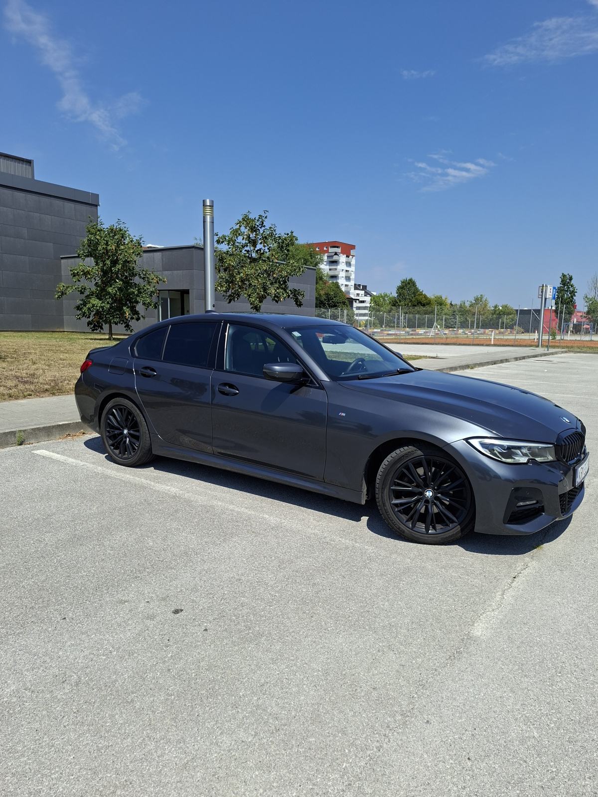 BMW 320d M-Paket, Laser, Virtual, Automatik, Shadowline, fotografija 4