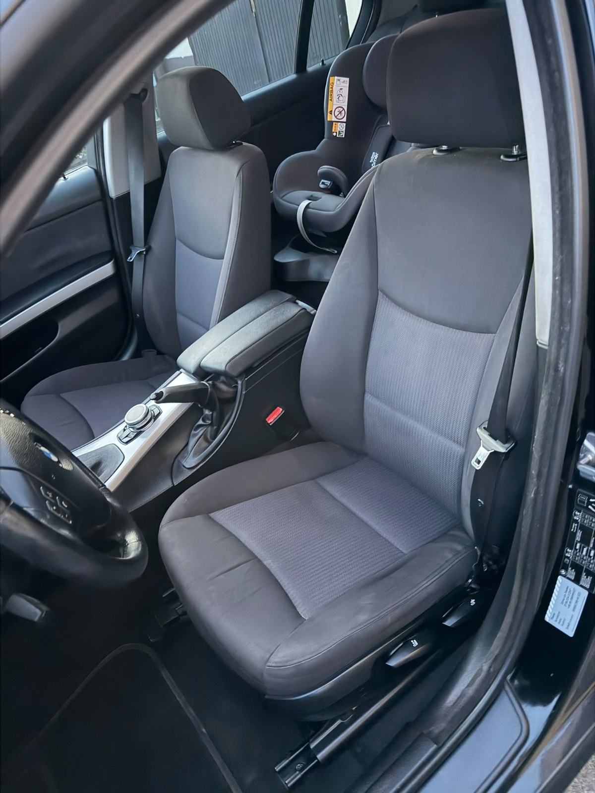 BMW serija 3 320d, fotografija 8
