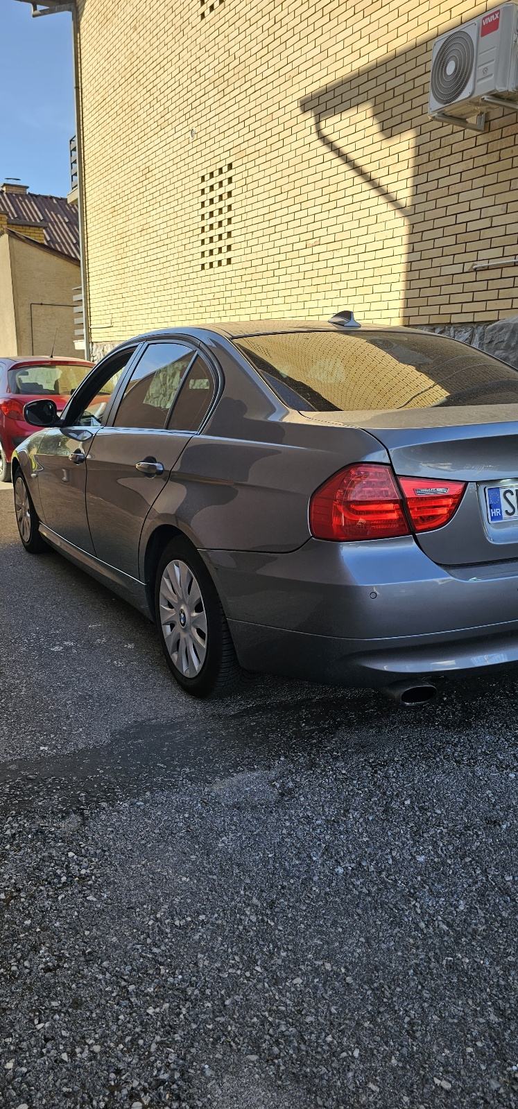 BMW serija 3 320d, fotografija 2