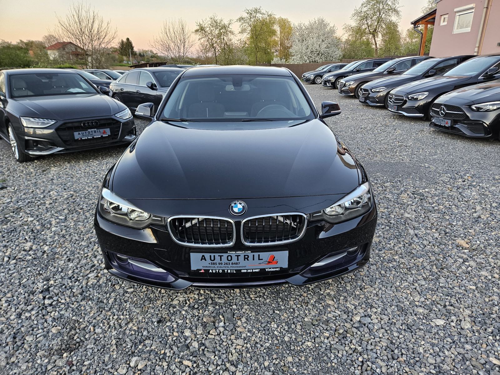 BMW serija 3 320d SPORT LINE,NAVIGACIJA,MODELI VOŽNJE,REZERVIRANO!, fotografija 10