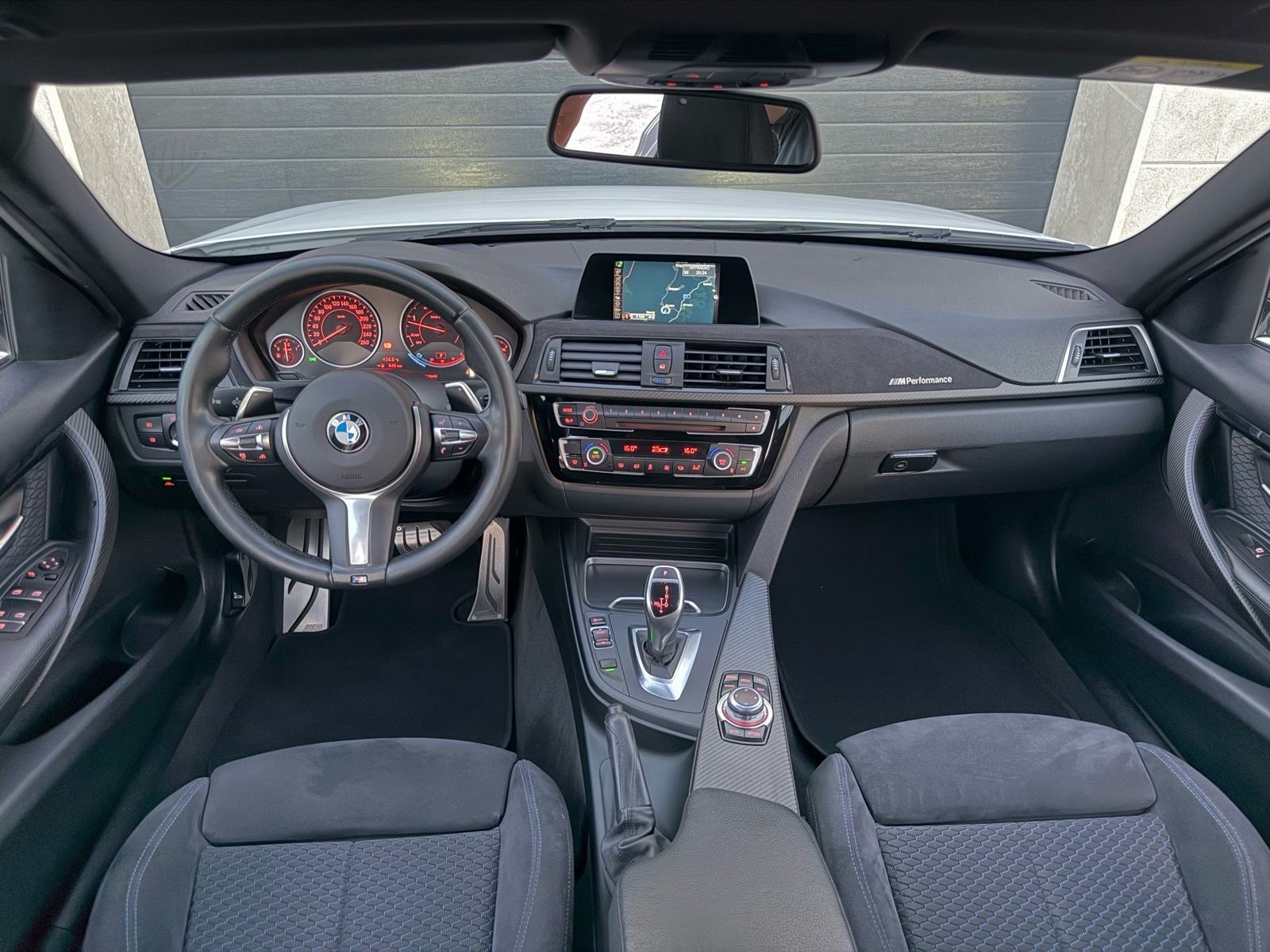 BMW serija 3 320D Touring M Sport Performance - Led- Navi- ACC- Kamera, fotografija 17