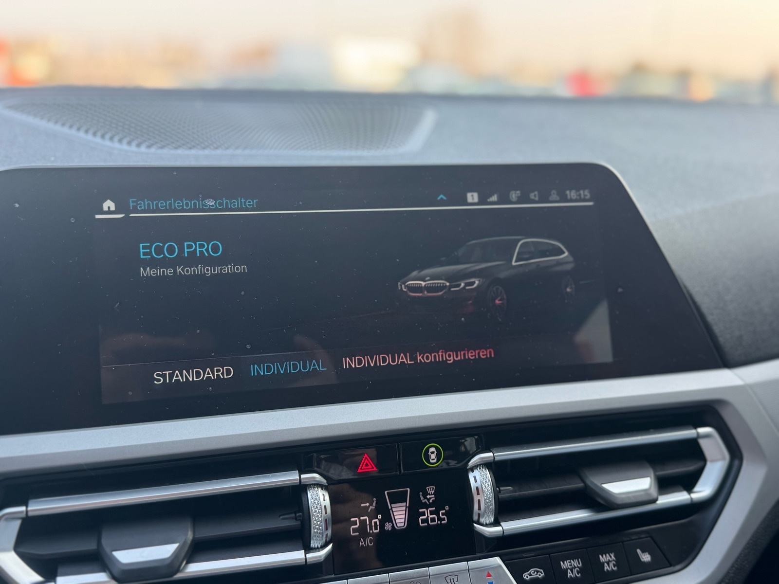 BMW serija 3 320d •VIRTUAL COCKPIT•LED SVJETLA•GRIJANJE SJEDALA•ALU, fotografija 11