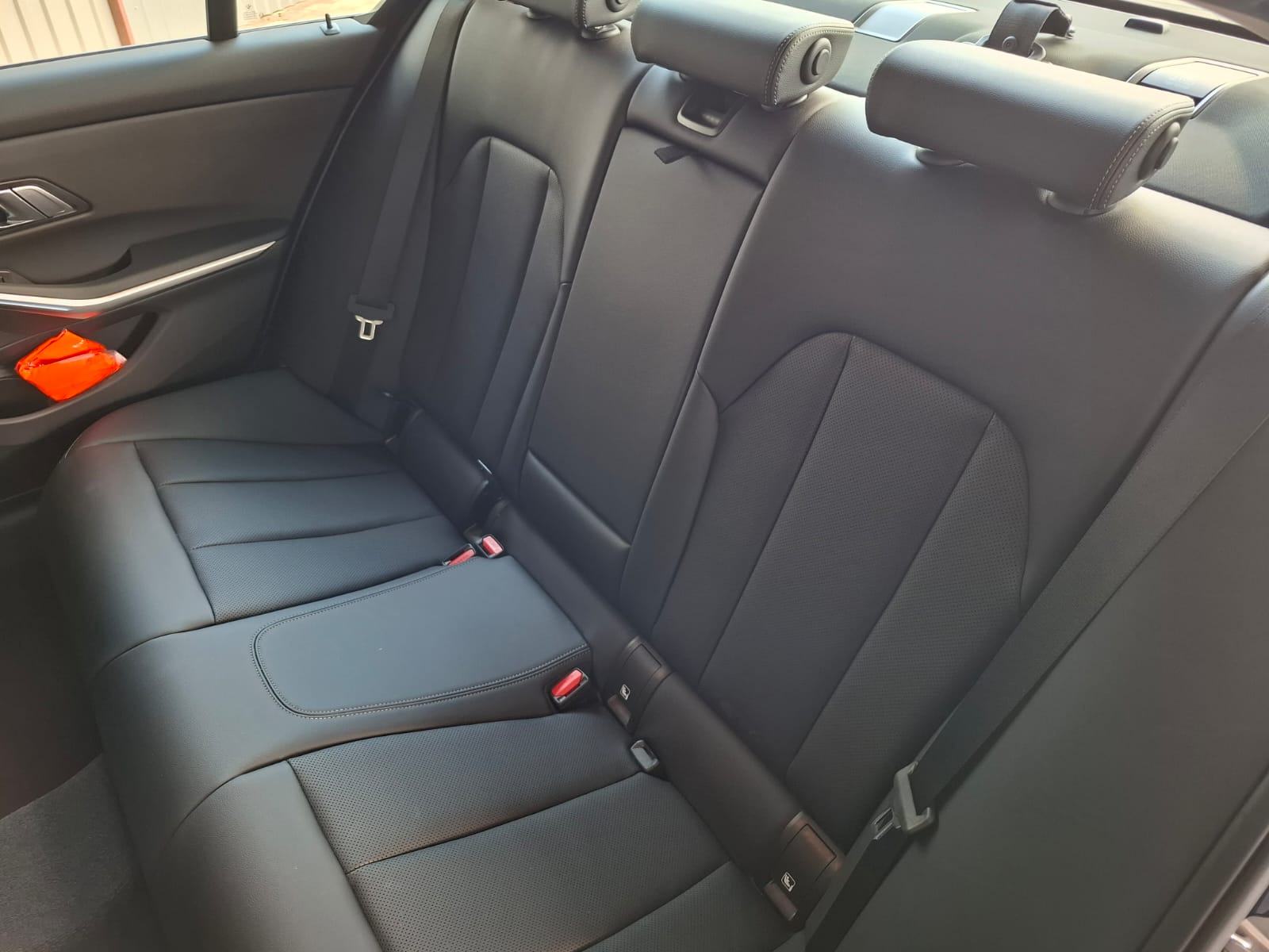 BMW serija 3 320d xDrive AUTOMATIK LED COMFORT KAMERA GARANCIJA, fotografija 13