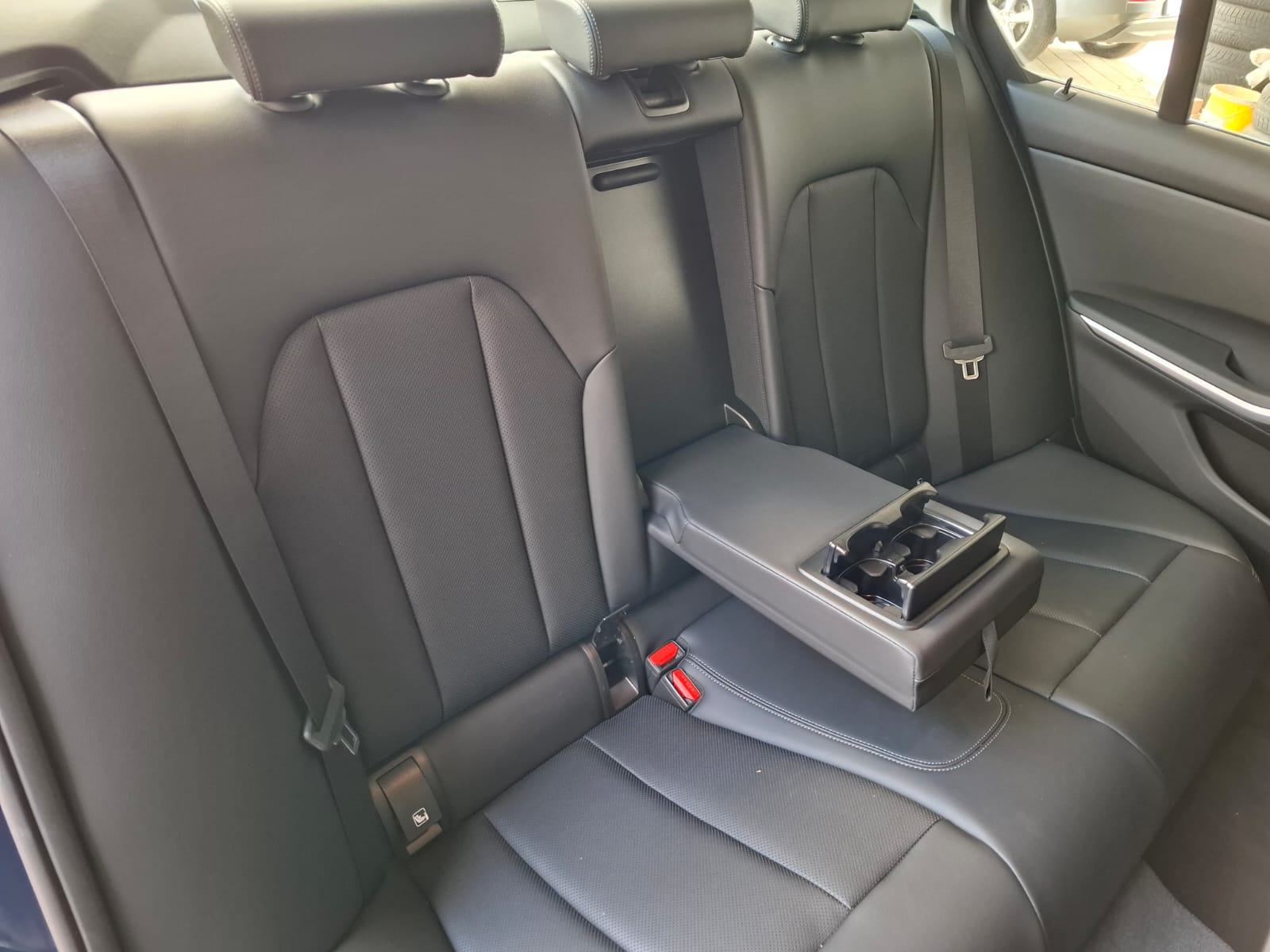BMW serija 3 320d xDrive AUTOMATIK LED COMFORT KAMERA GARANCIJA, fotografija 12