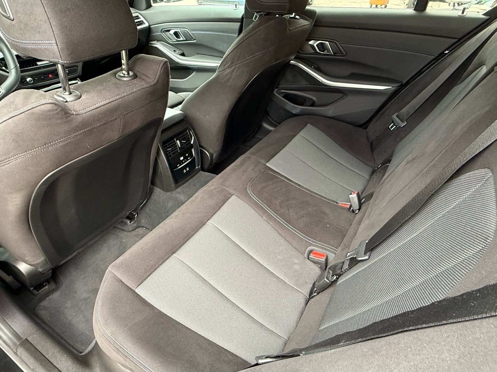 BMW serija 3 320d xdrive automatik M sport, fotografija 15