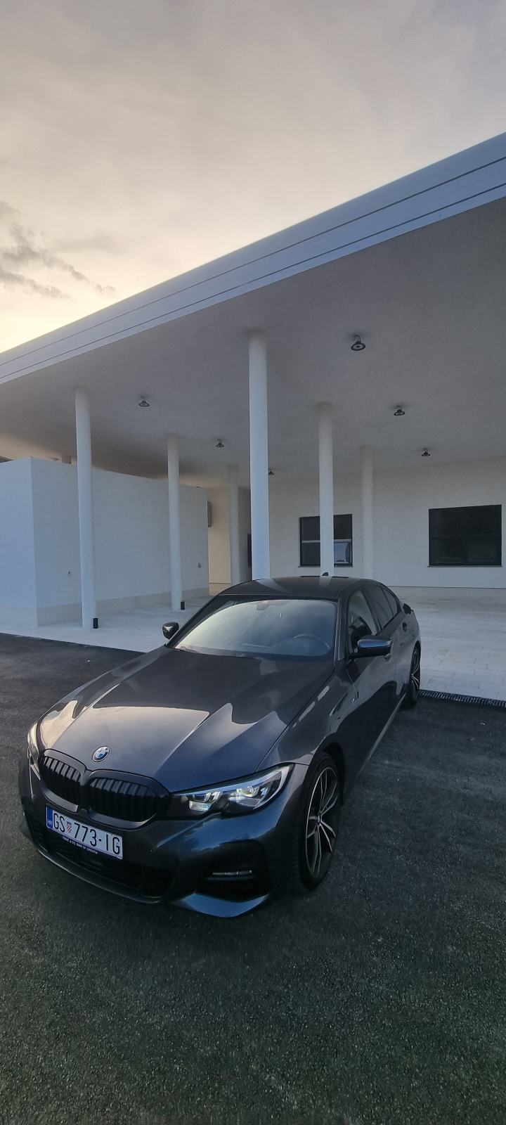 BMW serija 3 320d xdrive M-sport, fotografija 14