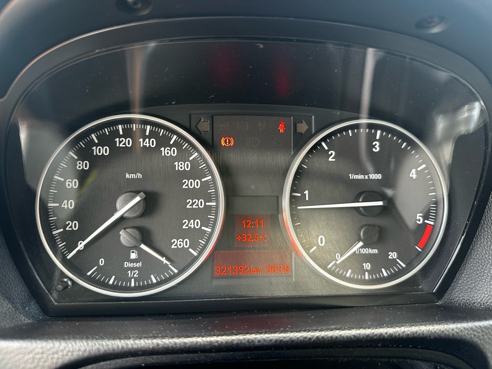 BMW 320d LCI 2011|Xenon|Šiber|Bilstein B12|Lanac zamjenjen, fotografija 16