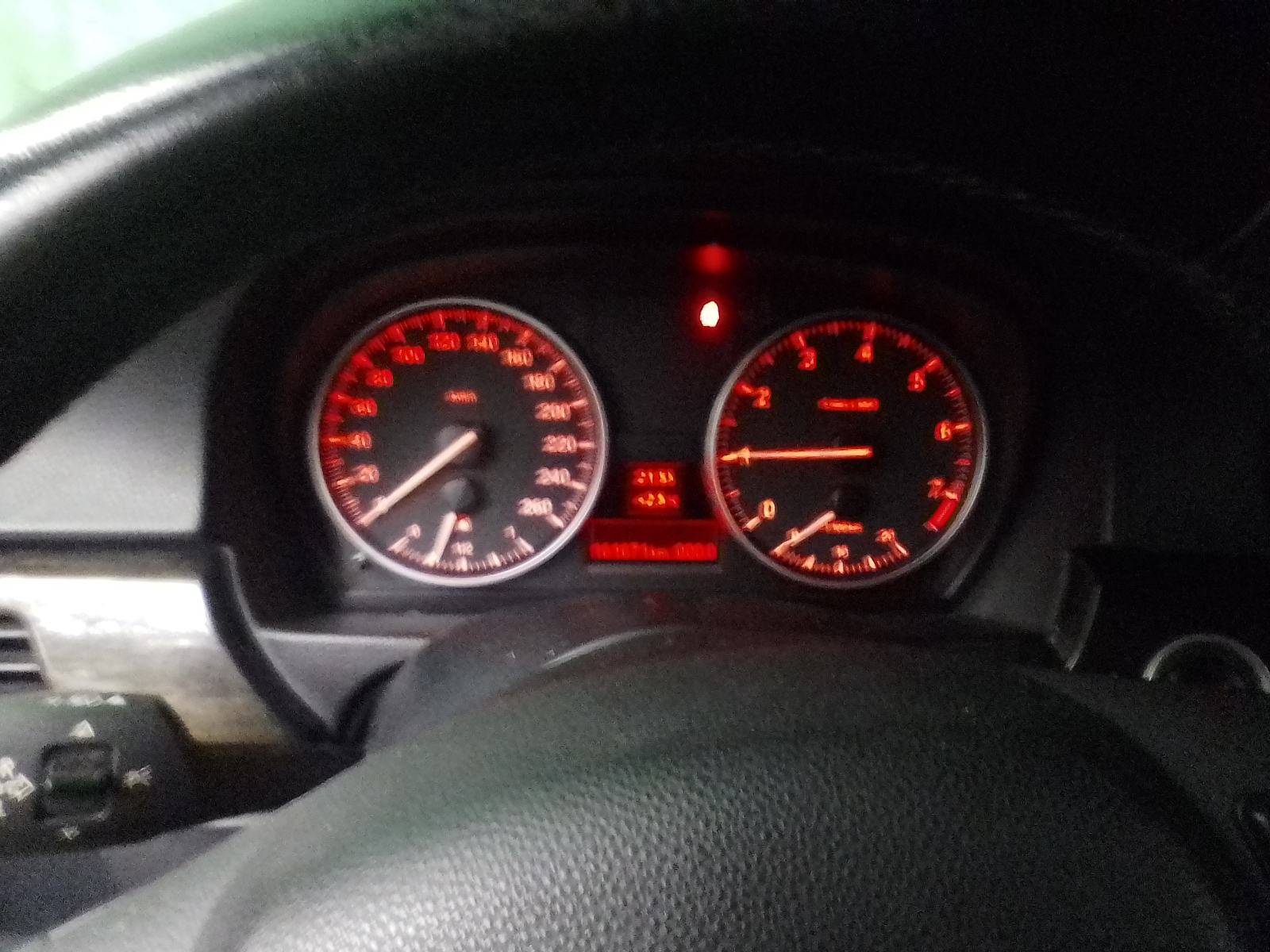 BMW serija 3 320i, fotografija 13