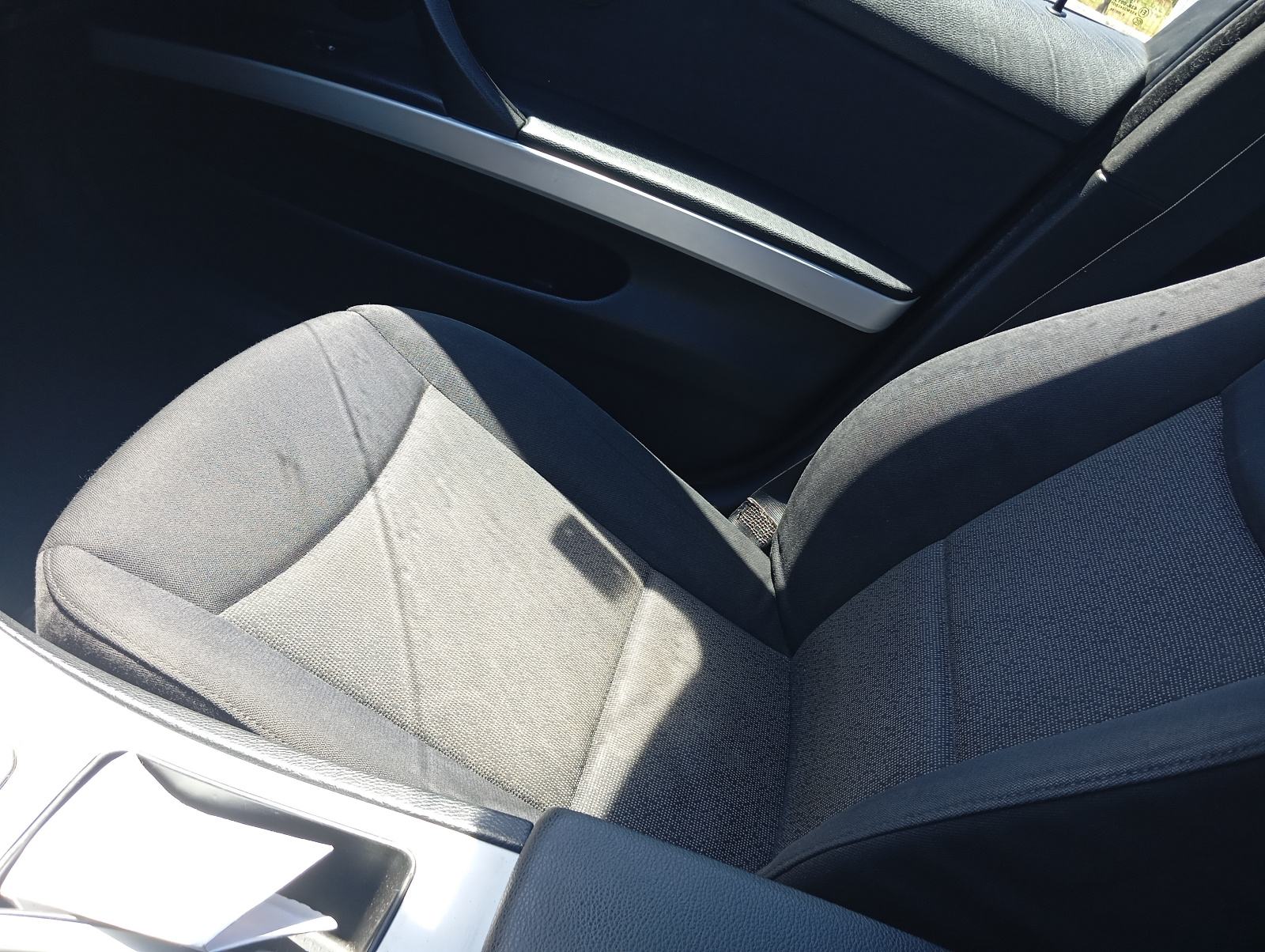 BMW serija 3 320i, fotografija 9