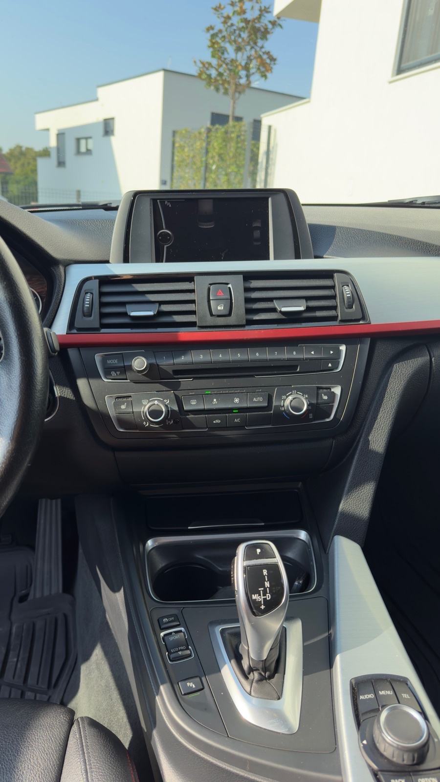 BMW serija 3 320xd automatik, fotografija 11