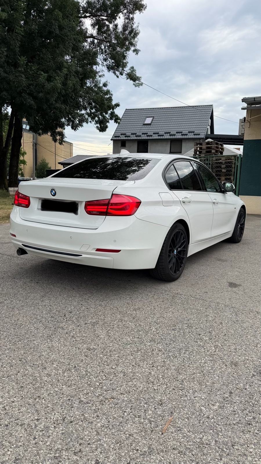 BMW serija 3 320xd automatik, fotografija 4